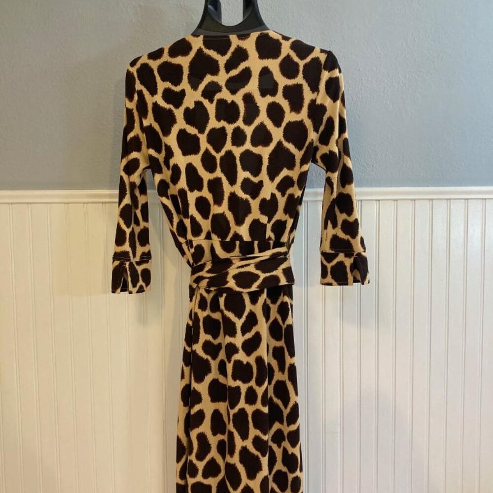 Diane von Furstenburg DVF Giraffe Print Silk Wrap Dress Size 2